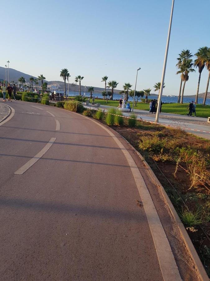 Appartement Nador Wifi Gratuit Clima Mobile Extérieur photo